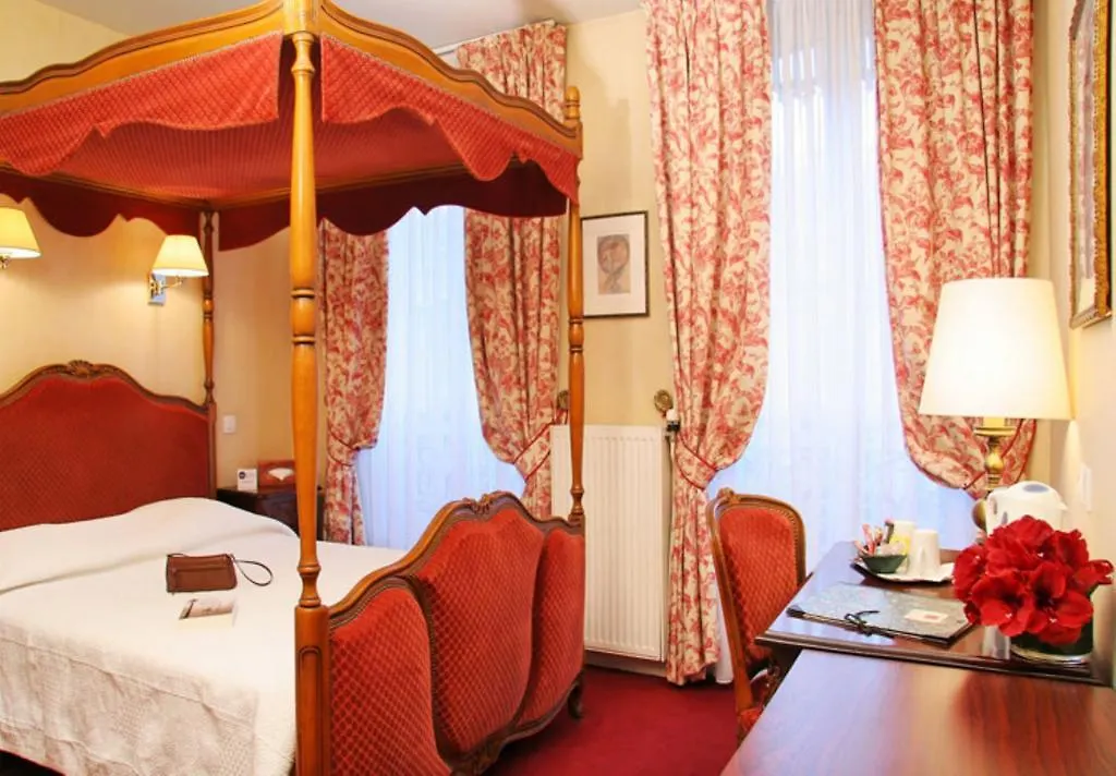 Le Lapin Blanc 4* Parigi