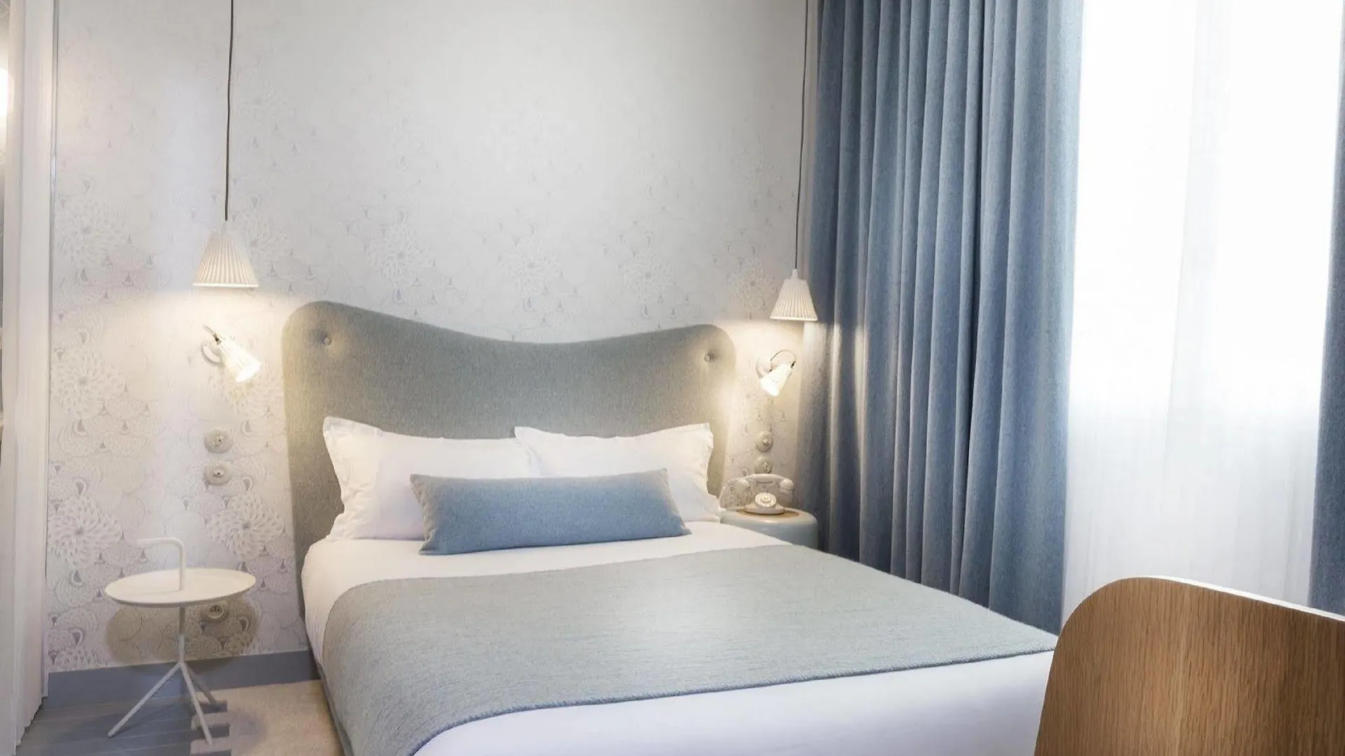 Le Lapin Blanc 4* Paris